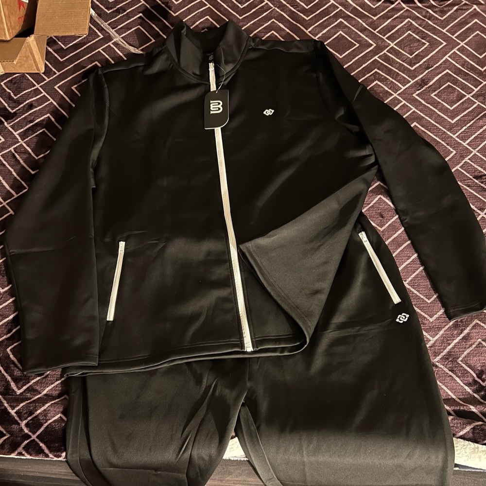 Mofiz More Fit’s Men’s Track suit 2XL NWT